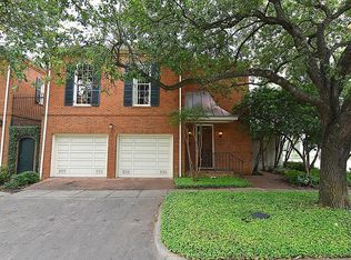 977 Rochow St, Houston, TX 77019