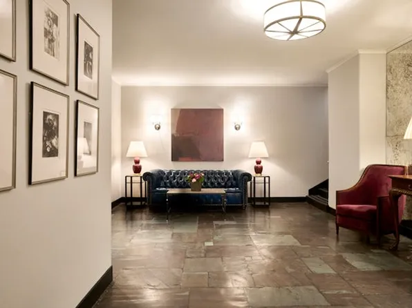 419 East 57th Street image 9 of 11