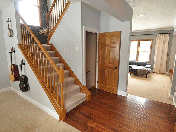 2nd image of 1329 Penderson Ct