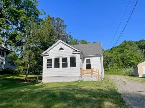 6 MOUNTAIN VIEW Avenue, Staatsburg, NY 12580