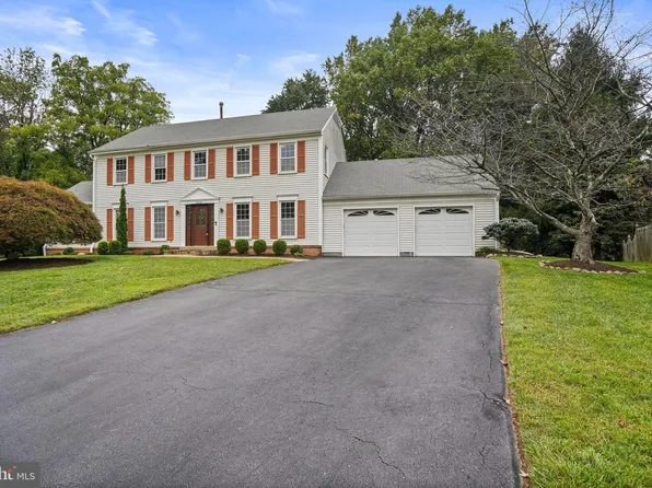 2000 Serpentine Ter, Silver Spring, MD 20904