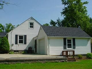 2nd image of 6616 Fassett St