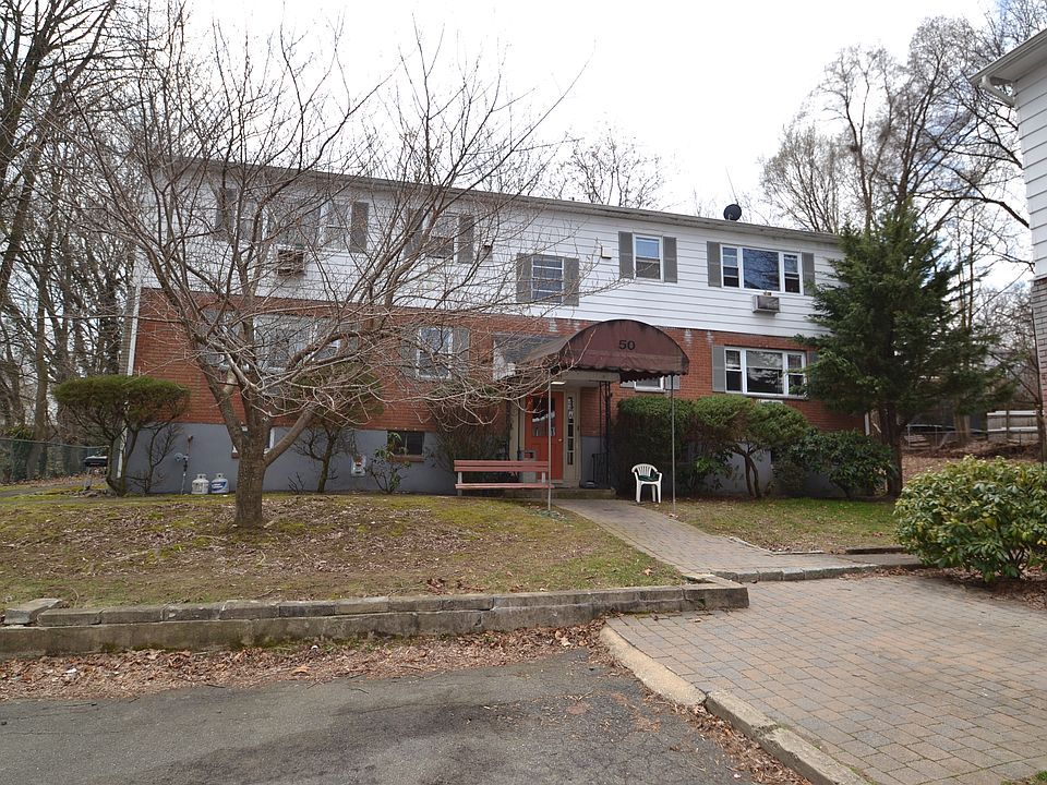 1st image of 50 Washburns Ln APT 1A