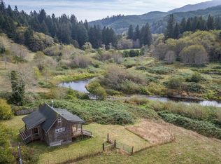 3166 Yachats River Rd, Yachats, OR 97498