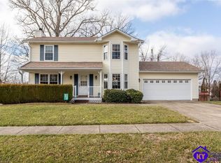 133 Wintergreen Dr, Radcliff, KY 40160