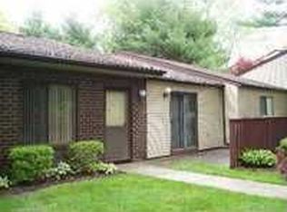 359 Woodland Ct, Coram, NY 11727
