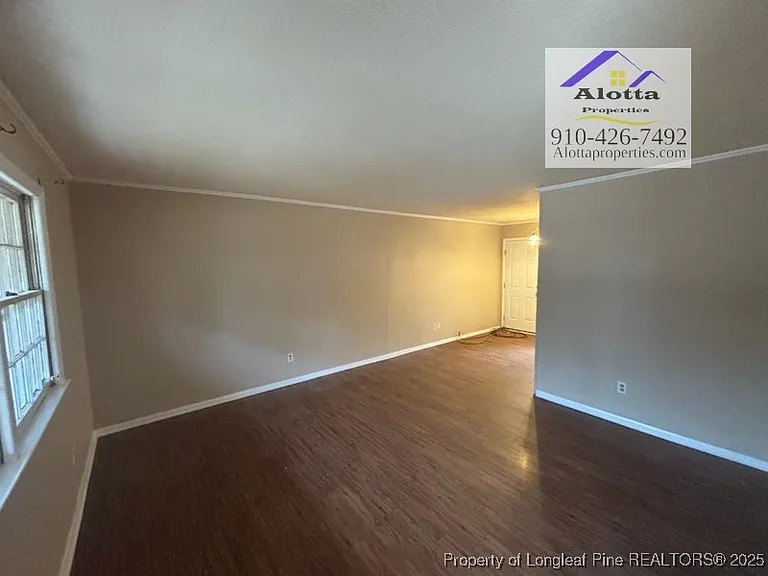 4212 S Dowfield Dr — Photo 2