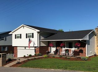104 Lea St, South Point, OH