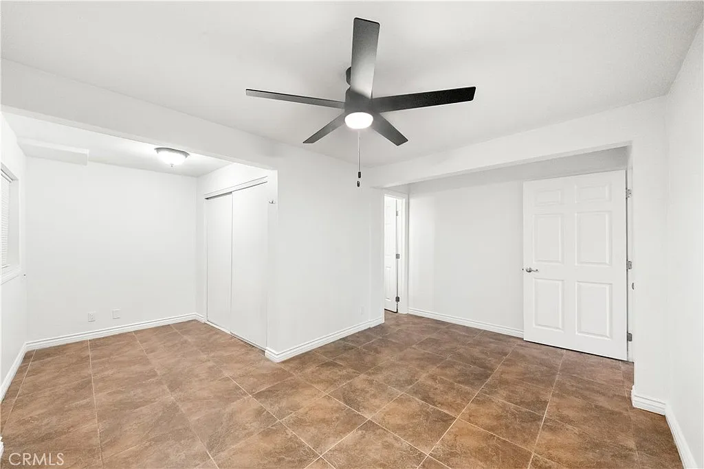 1 bed, 900 sqft, $3,500 — Photo 4