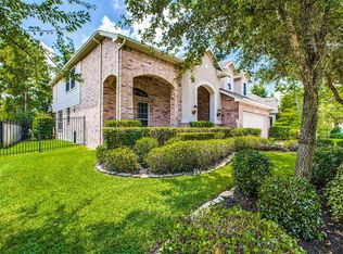 55 N Rocky Point Cir, Spring, TX 77389