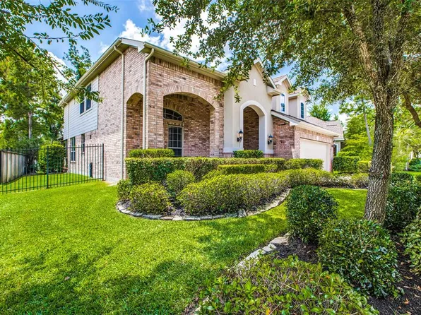 55 N Rocky Point Cir, Spring, TX 77389
