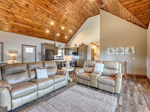 4th image of 368 Ivy Log Heights Rd