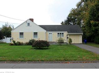 17 Chesterfield Rd, Wethersfield, CT 06109