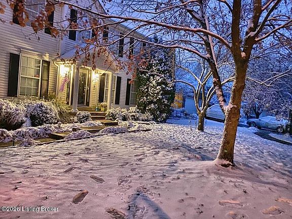 2nd image of 3913 Wyndham Rdg