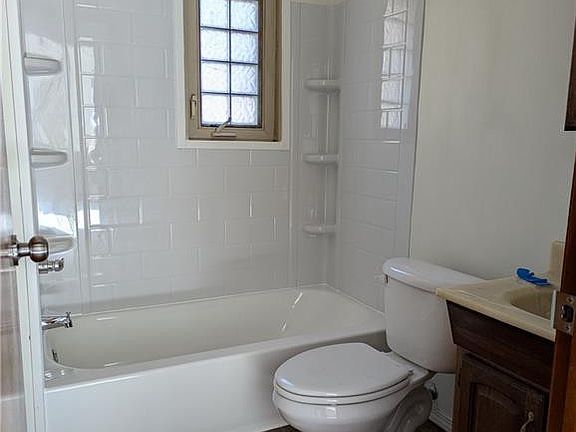 4th image of 12306 County Road 7 #1