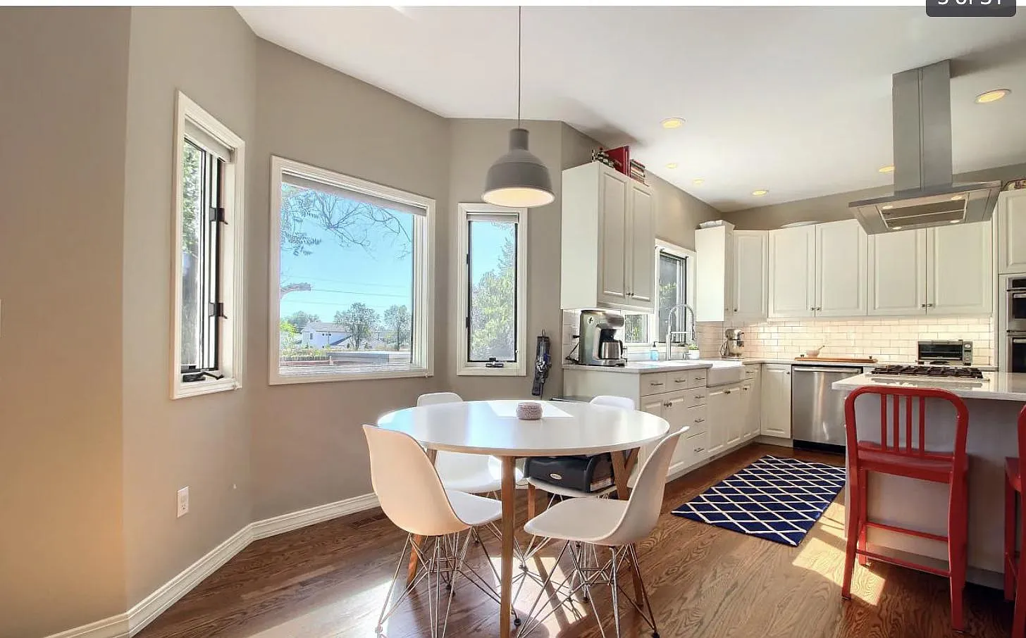 1130 Utica Cir — Photo 4