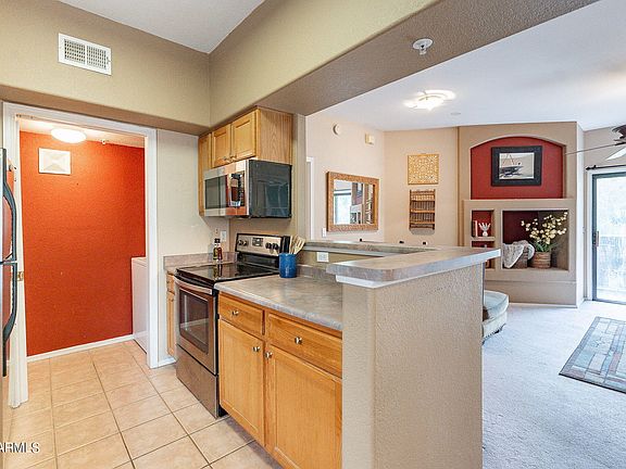3rd image of 10401 N SAGUARO Boulevard #229