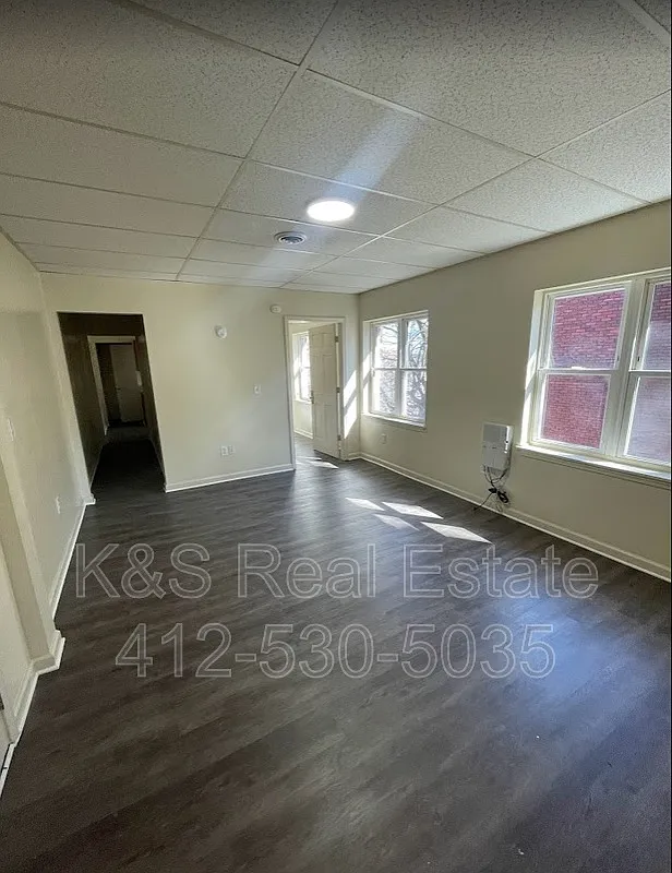 2 bed, 1.0 bath, $795 — Photo 3