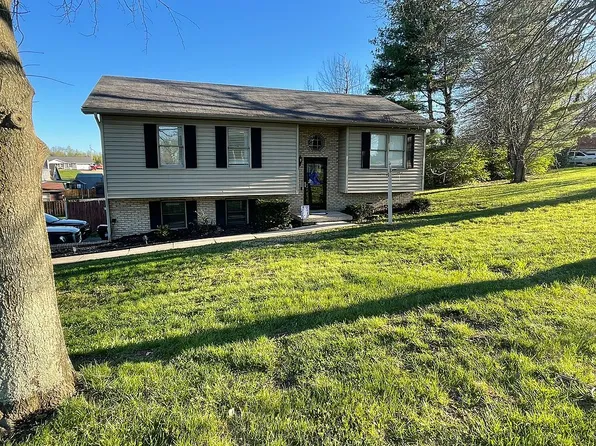 121 Eastland Dr, Paris, KY 40361