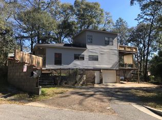 2601 Granada Ave, Mobile, AL 36693