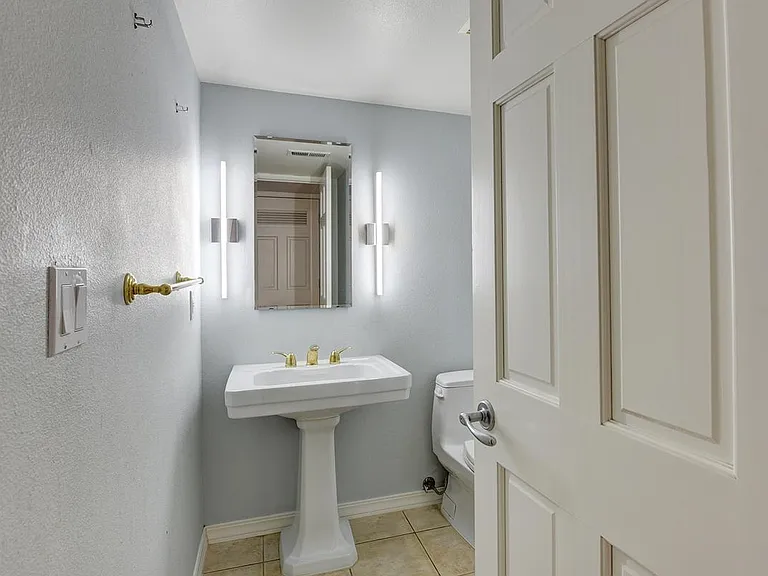 5-piece primary bath