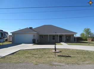 903 Tierra Bonita Rd, Carlsbad, NM 88220