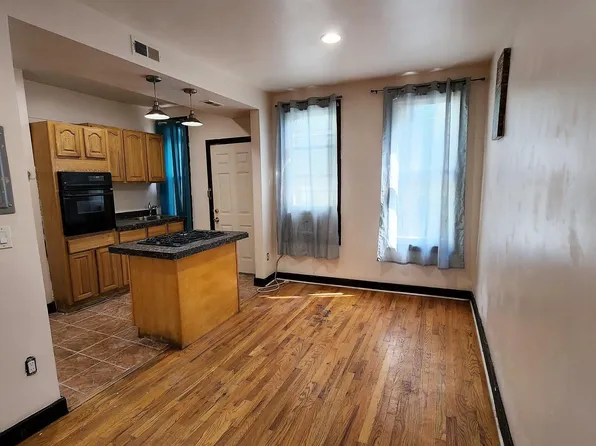 6 Dwight Street image 4 of 12