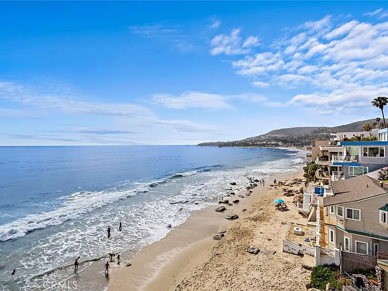 715 Oceanfront Front — Photo 6