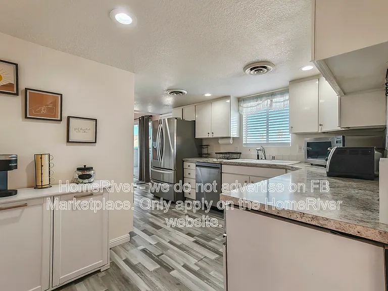 2691 Saratoga Ave — Photo 9