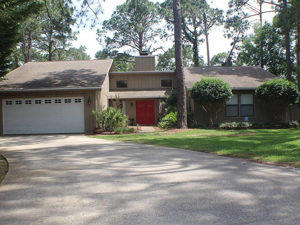 1st image of 1605 Oakmont Cir