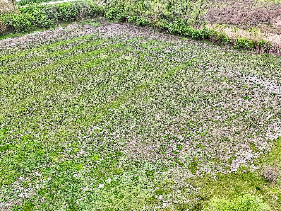 1st image of 3012 E 1489th Rd