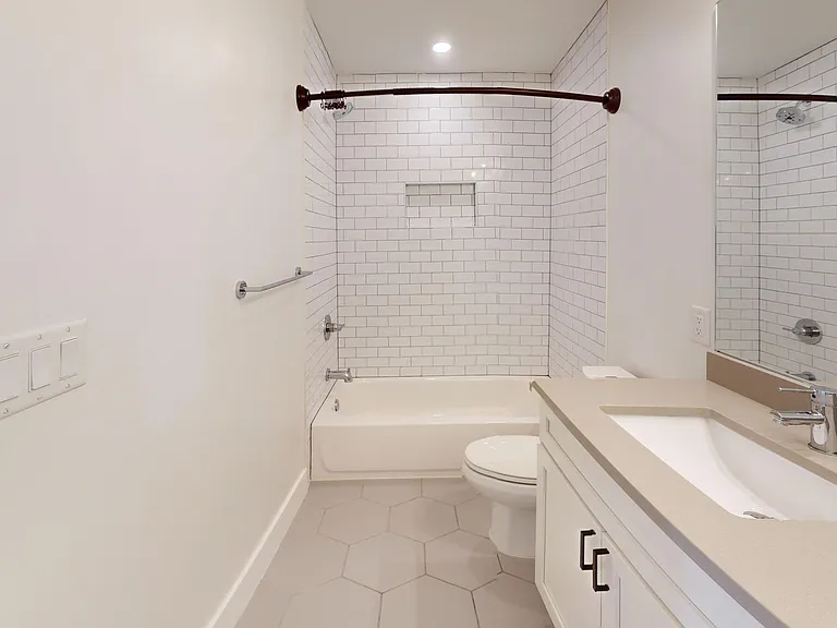 3614 12th St NE #3 — Photo 10