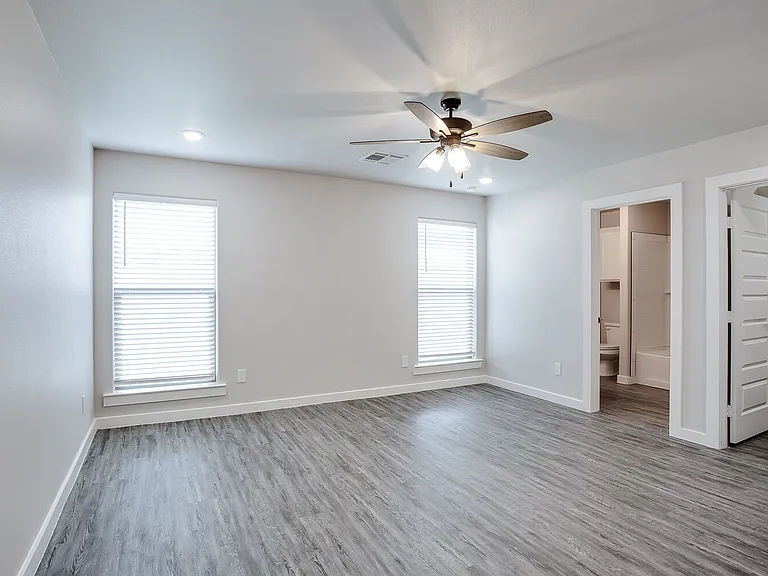 10509 Abbeville Ave — Photo 10