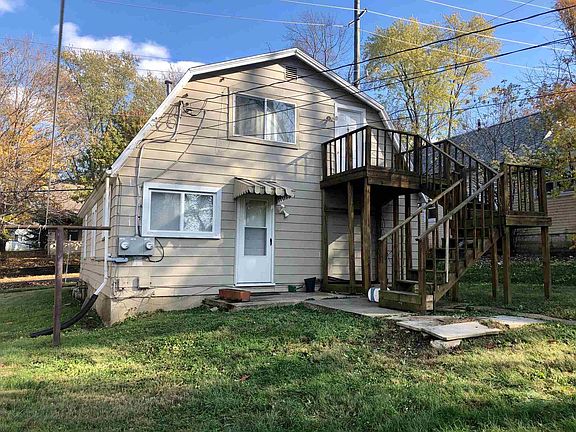 3rd image of 939-939-943.5 N Jackson St #943
