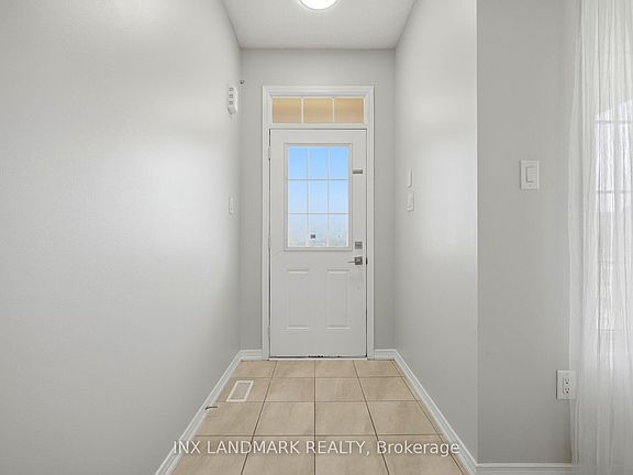 3rd image of 4 Tate St