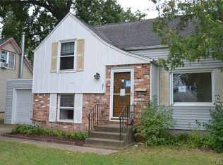 371 Woodland Dr, Buffalo, NY 14223