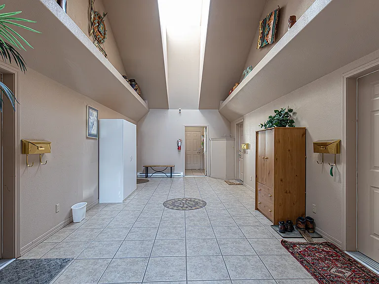 40 Sunshine Ct #3 — Photo 17