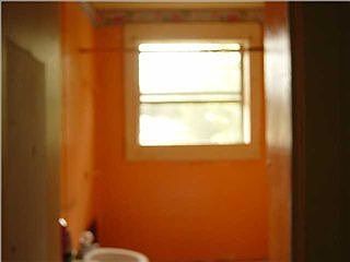 4th image of 187 Avenue L