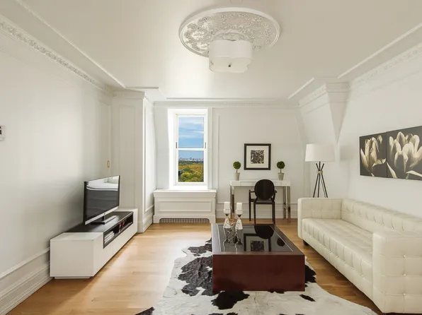 1 Central Park South image 14 of 25