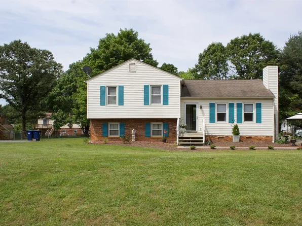 231 Willow Oak Ter, Forest, VA 24551