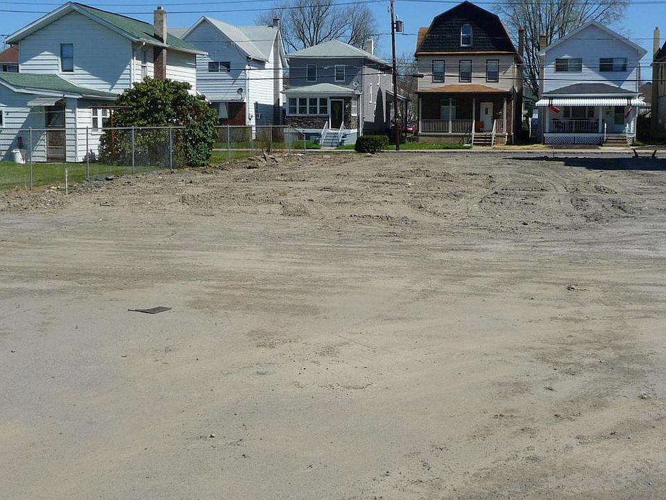 2nd image of 56 E Main St