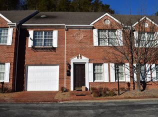 206 Bowles Park Dr, Pikeville, KY 41501