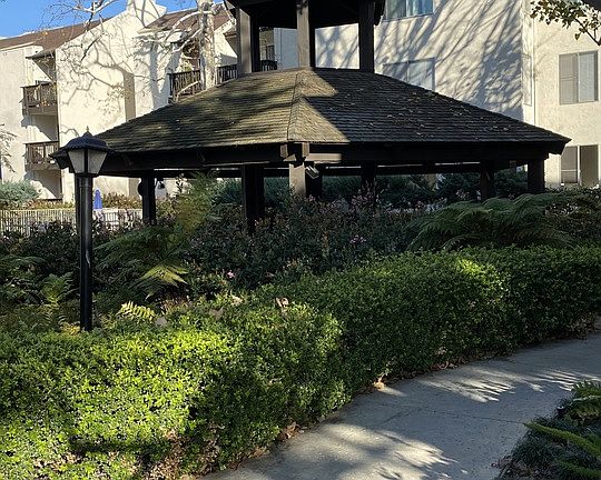 5th image of 10210 Summertime Ln