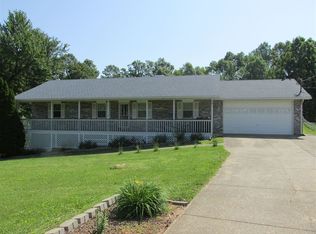 1071 Tina Ct, Radcliff, KY 40160