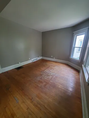 Floor plan 1228 Lower Front
