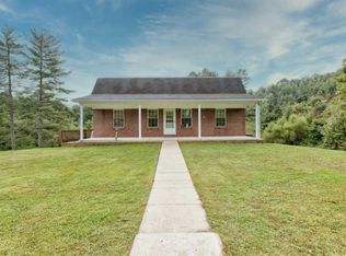 2137 Old Highway 11, Beattyville, KY 41311