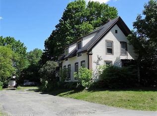26 Lincoln St, Dover Foxcroft, ME 04426