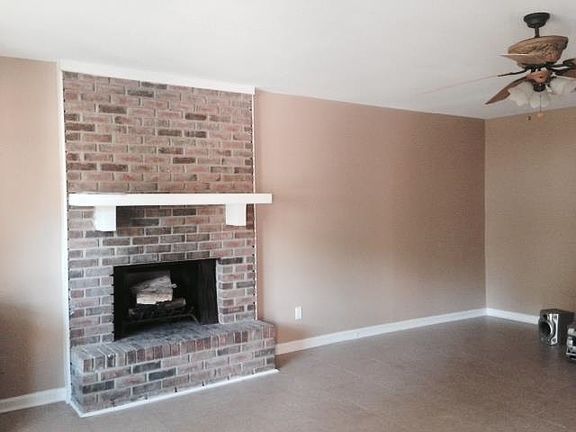 5th image of 1825 Salmon Dr