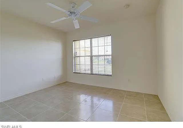 469 Rayford St — Photo 18