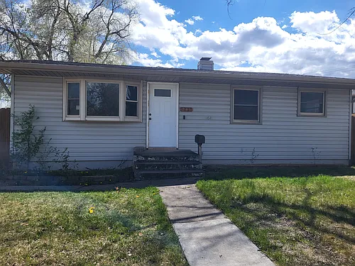 233 E Meade St Photo 1